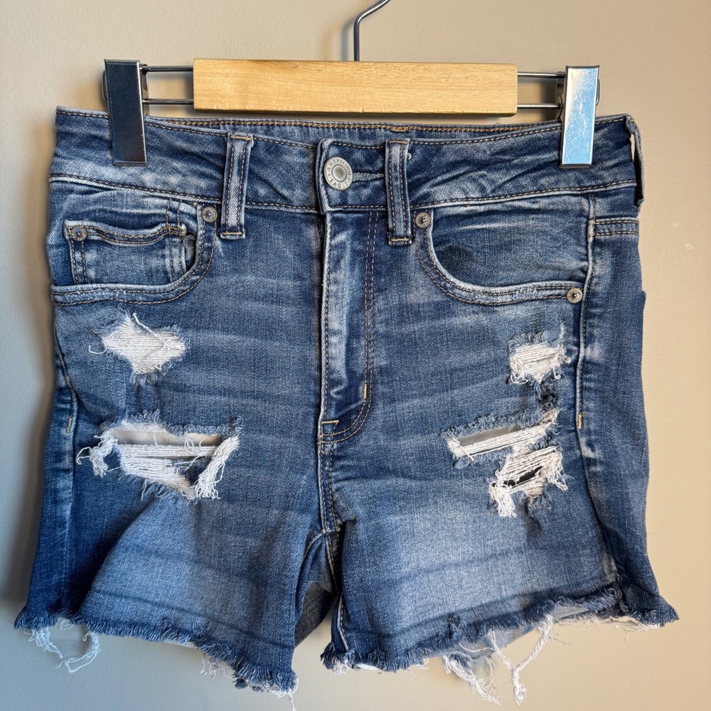 American Eagle Next Level Stretch Distressed Denim Shorts Blue Womens Size 6 Y2K